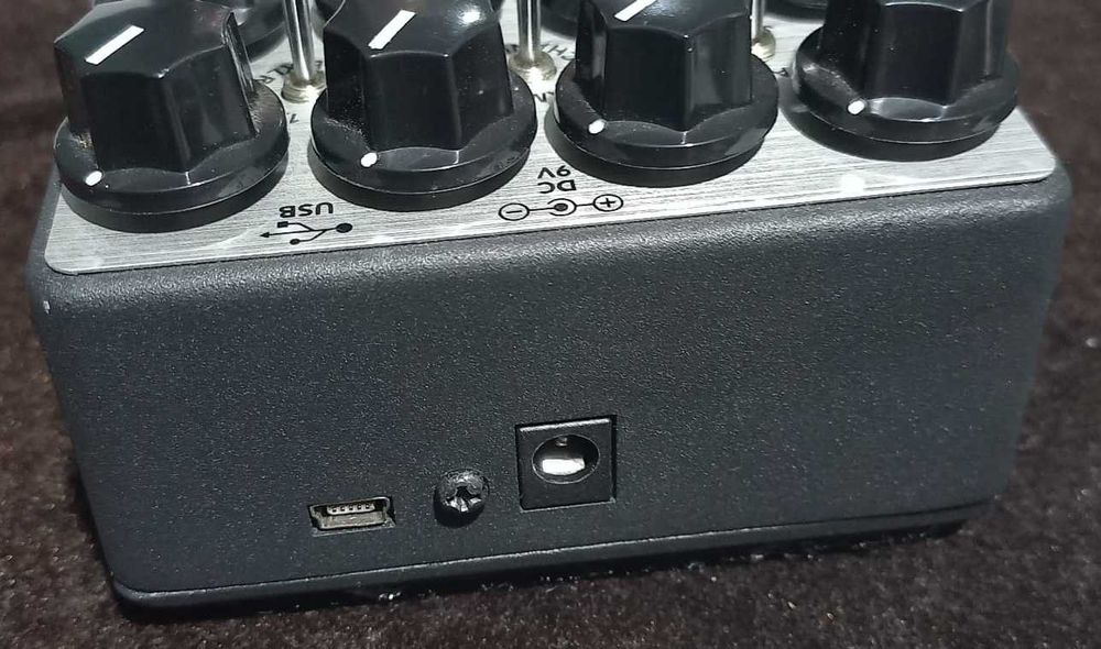 Pedal Atomic Ampli-Firebox – modelação de Amps de Guitarra