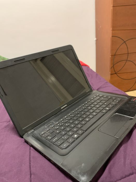 Compaq Laptop64740689094785121