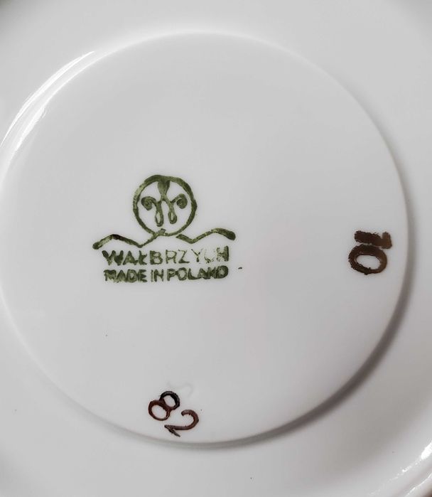 Filiżanka ze spodkiem+ talerzyk, porcelana Wałbrzych 3 elementy różowy