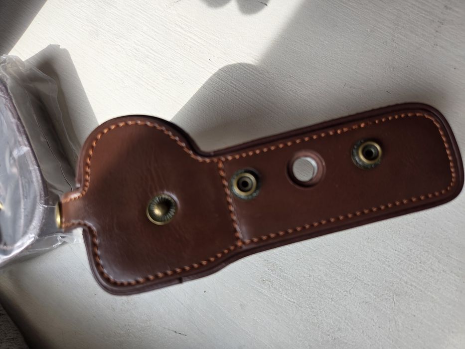 Capa em pele para Câmara Sony
A7Il, A7SIl, A7RII Mark l
A7Il, A764740474596481124