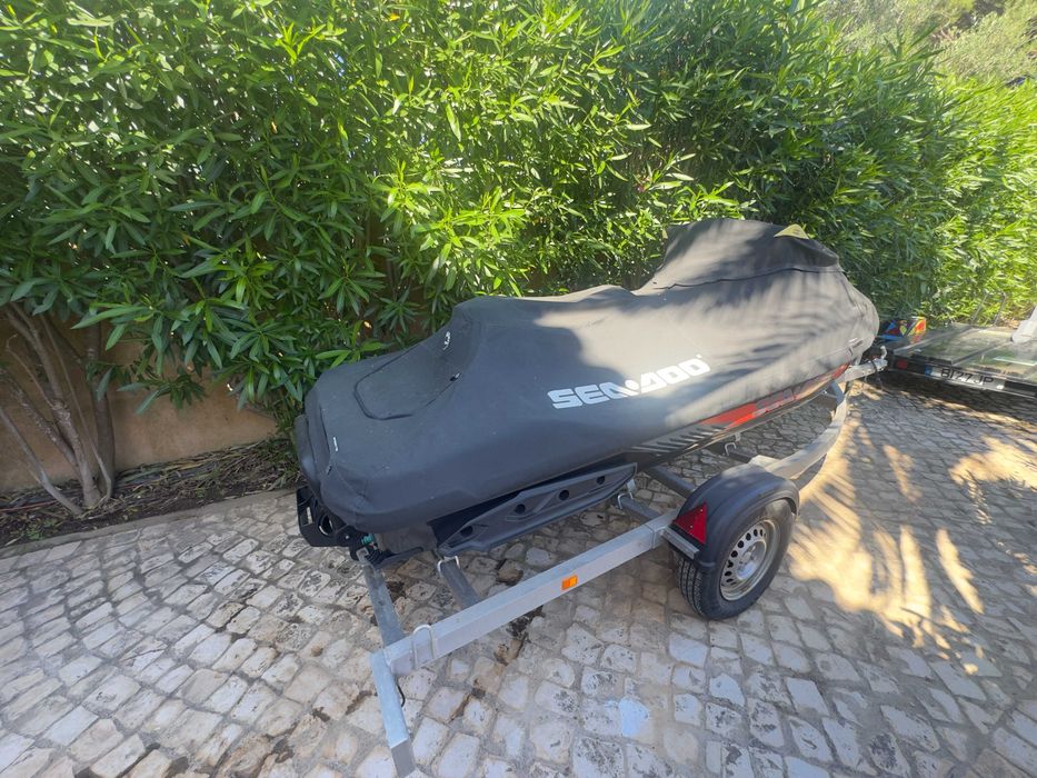 Yetski Sea-Doo RTX-X RS 300