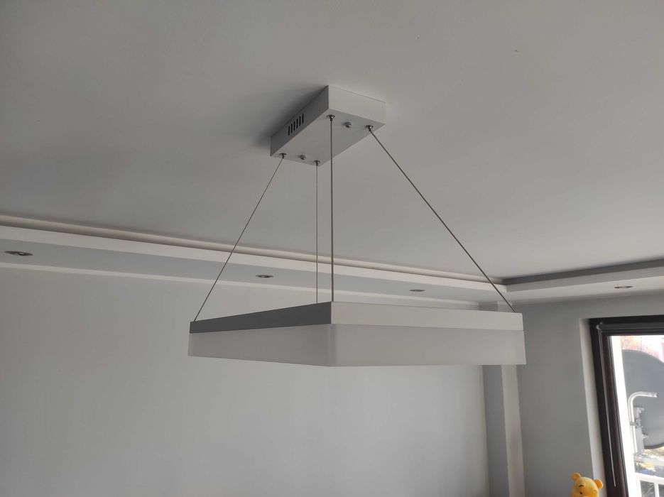 Żyrandol lampa sufitowa LED plafon