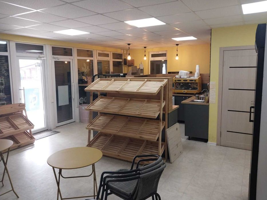 Здам в оренду МАФ (с.Зазим'є) 54м²