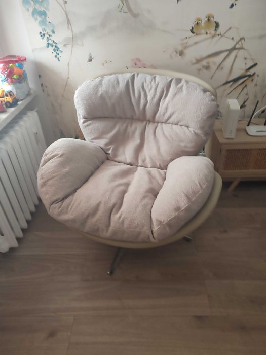 fotel nowy z firmy hiszpańskiej sklum