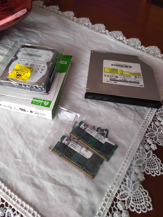 Drive DVD, memórias,disco duro para portáteis