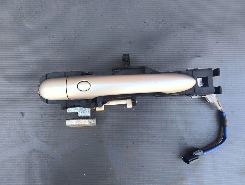 KLAMKA ZEWNĘTRZNA podstawa klamki prawy przód PRAWY TYŁ  lewy tył RENAULT KOLEOS I