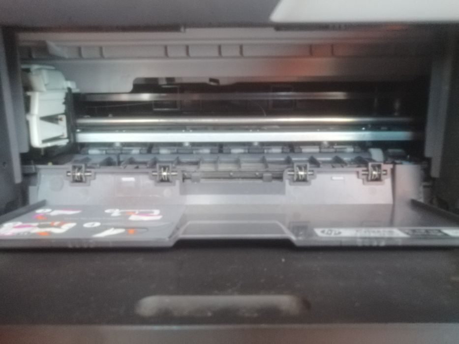 Impressora jato de tinta HP 1050