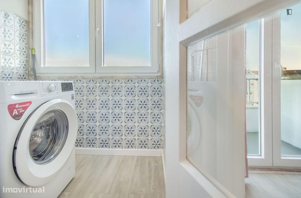 Apartamento com 1 quartos - localizado em Entrecampos Lisbon