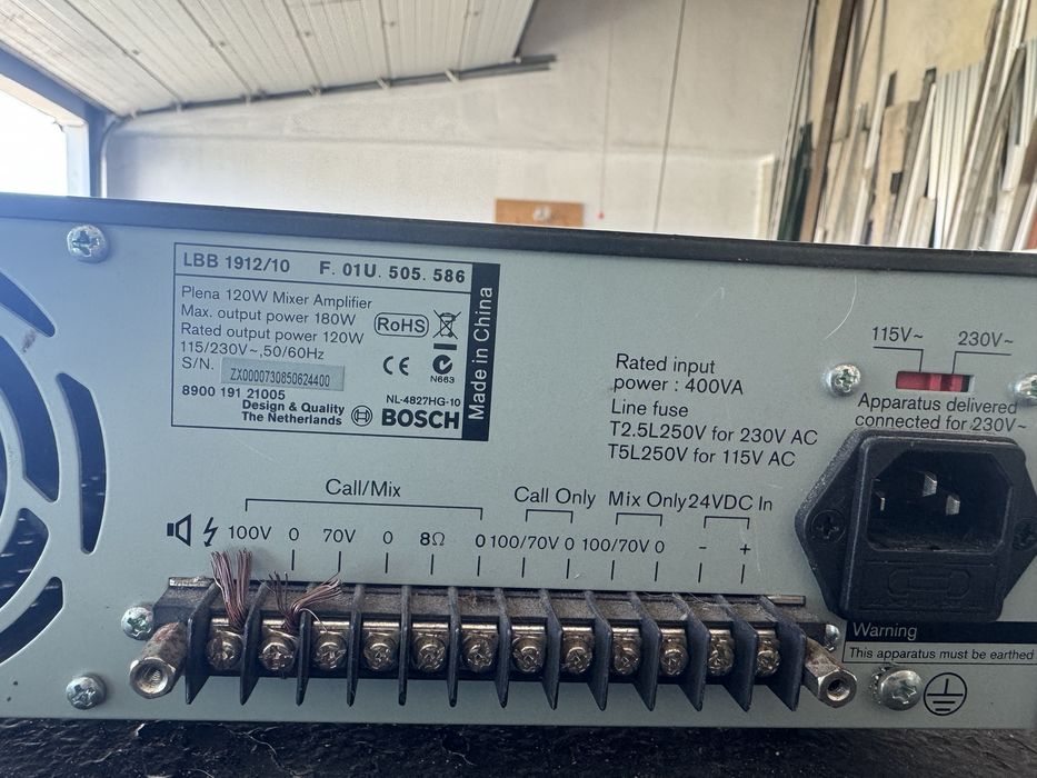 Bosch Plena Mixer Amplifier LBB 1912/10 -120W profissional