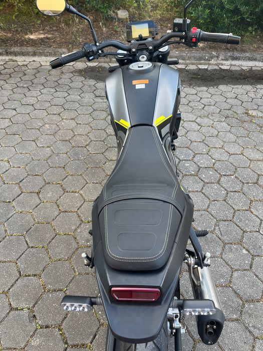 Mota Benelli Leoncino 250
