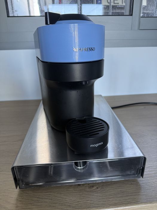 Maquina Café Nespresso Vertuo