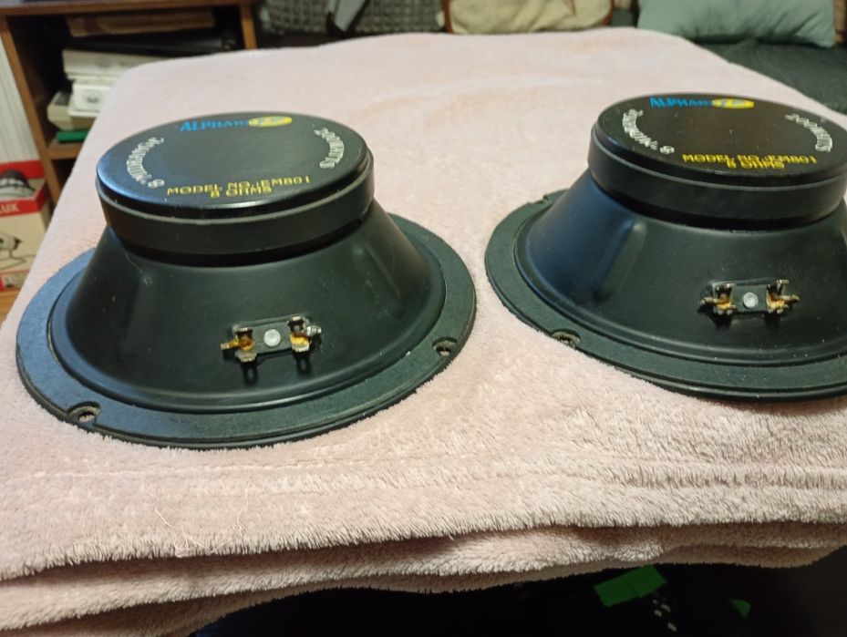 Głośniki średniotonowe Alphard  8"