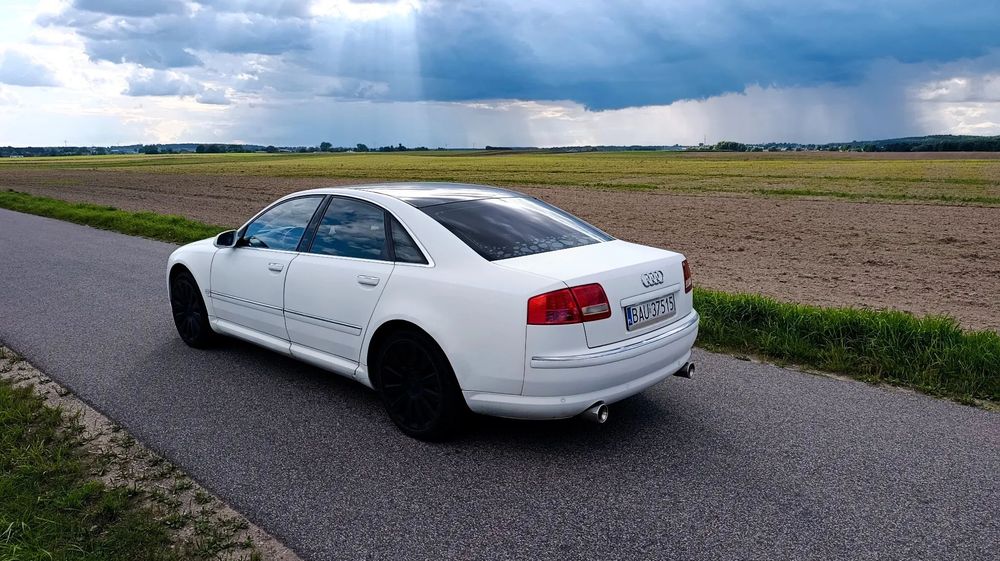 Audi A8 Audi A8 D3 4,2 V8 LPG Quattro, dużo inwestycji