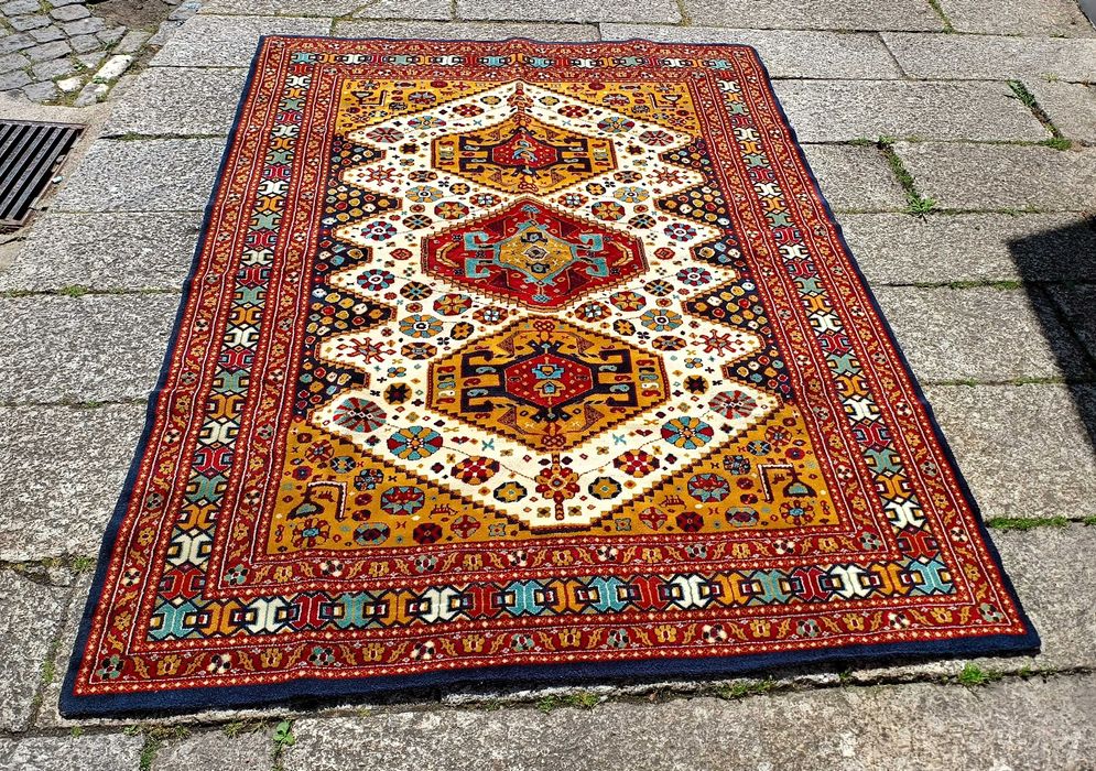 Carpete 167cm x 233cm