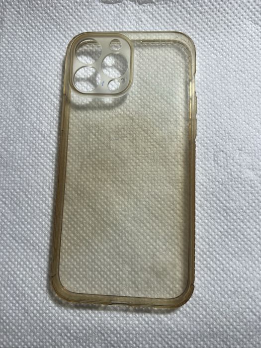 Чехлы на IPhone 13 Pro Max