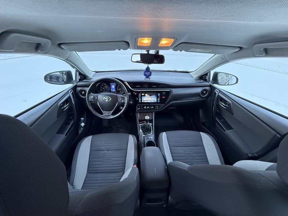 Toyota Auris 1.6 d4d sprzedaż lub zamiana na dostawczy