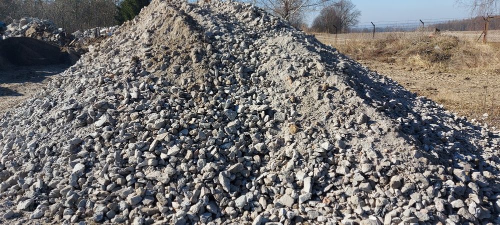 Gruz mielony ceglano- betonowy,ceglany ,kruszywa, piasek, czarnoziem