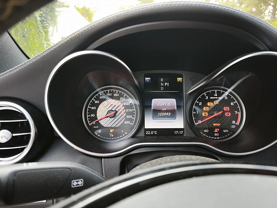 Mercedes c63 v8 biturbo
