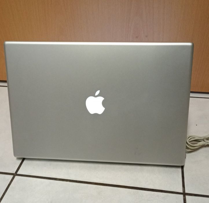 Ноутбук Аррle MacBook Pro