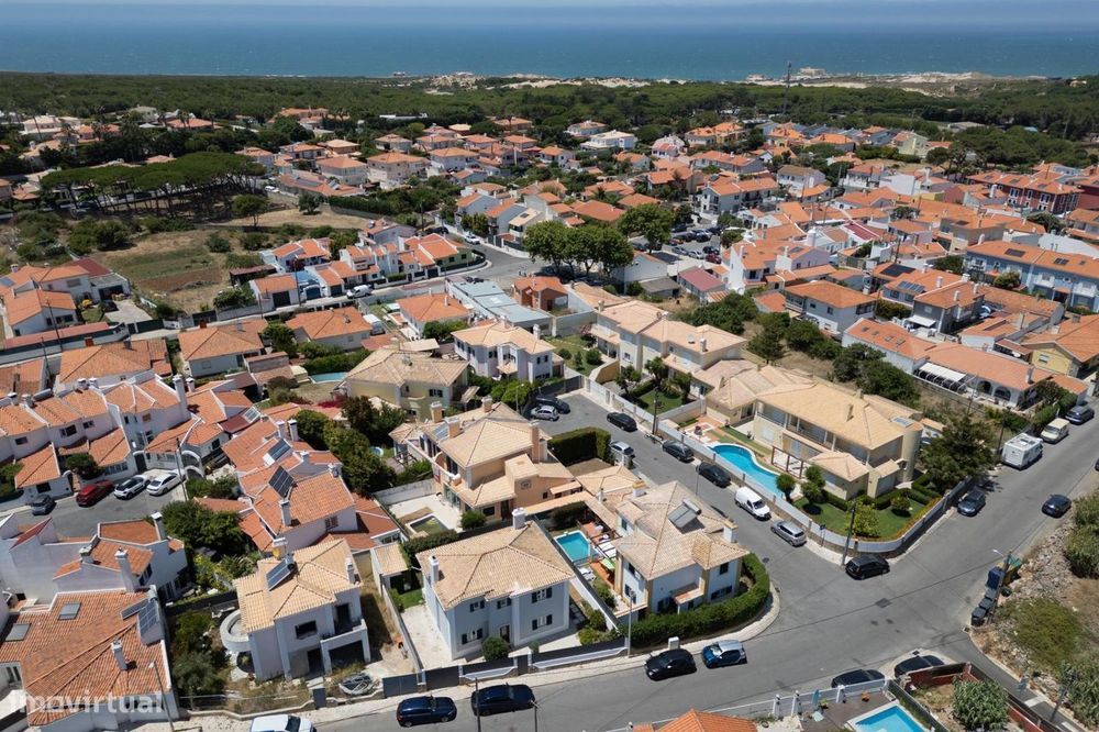 T4 Renovada com Piscina a 1km da Praia do Guincho | Areia, Cascais