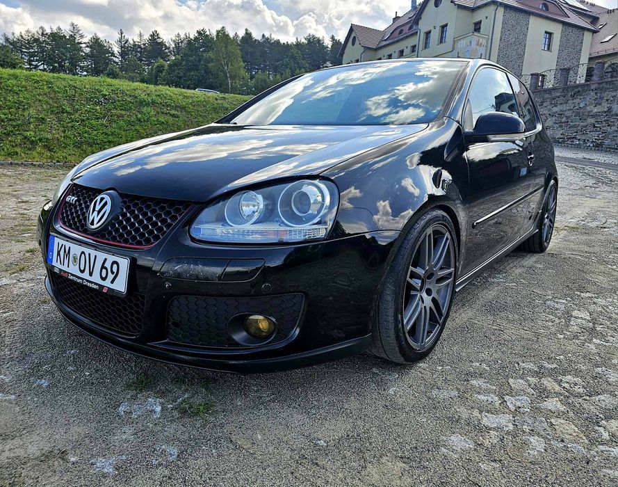 Golf 5 GTI !! 2.0 turbo 200 koni.  Długie opłaty!!