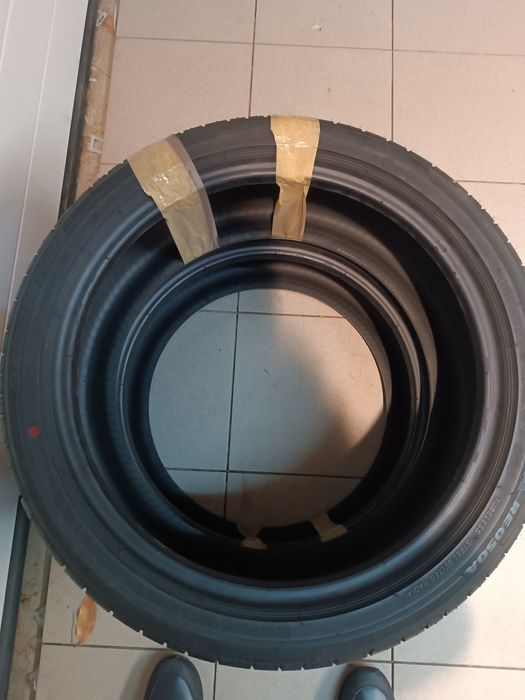 Bridgestone Potenza RE050A 215/40r17