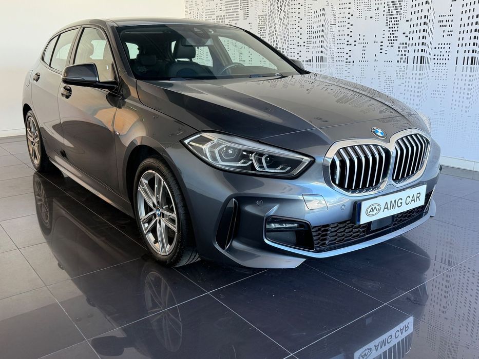 BMW 118 i Pack Desportivo M Auto