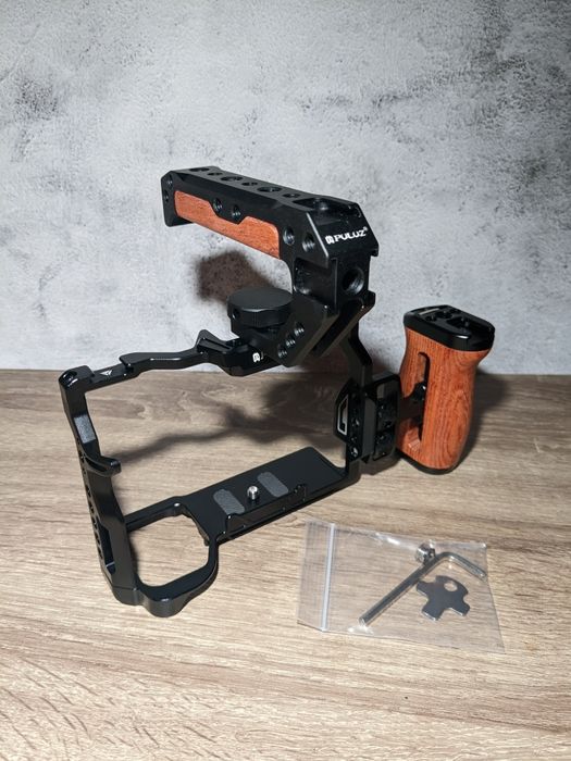 Клітка для Sony A7 III/ IV/ILCE-74M/A7M3/A7R3/A7R5