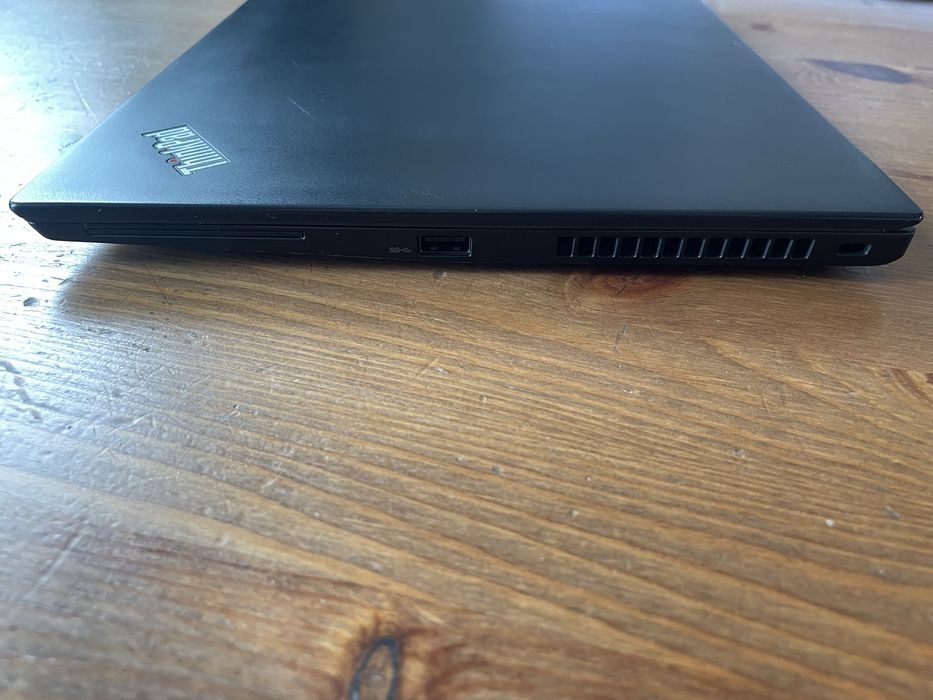 ThinkPad T480s - 14” FHD i7-8650U 16 GB RAM  250 GB SSD Windows 11