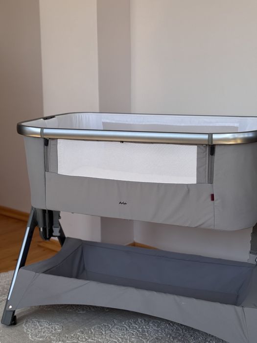 Carrello Aria – приставне ліжечко для дитини від народження