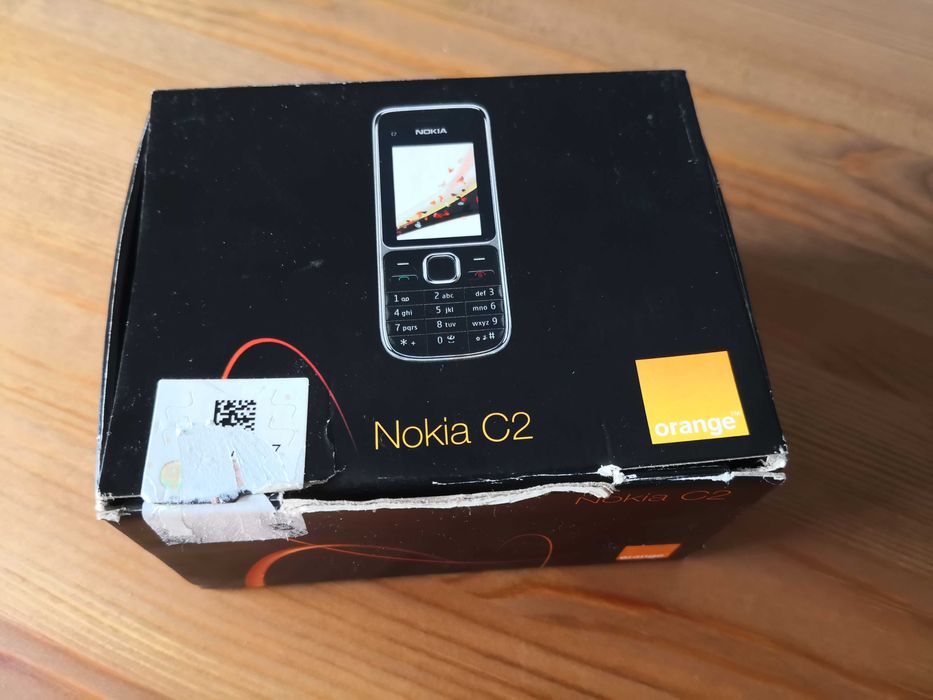 Telefon komórkowy Nokia C2 Gold