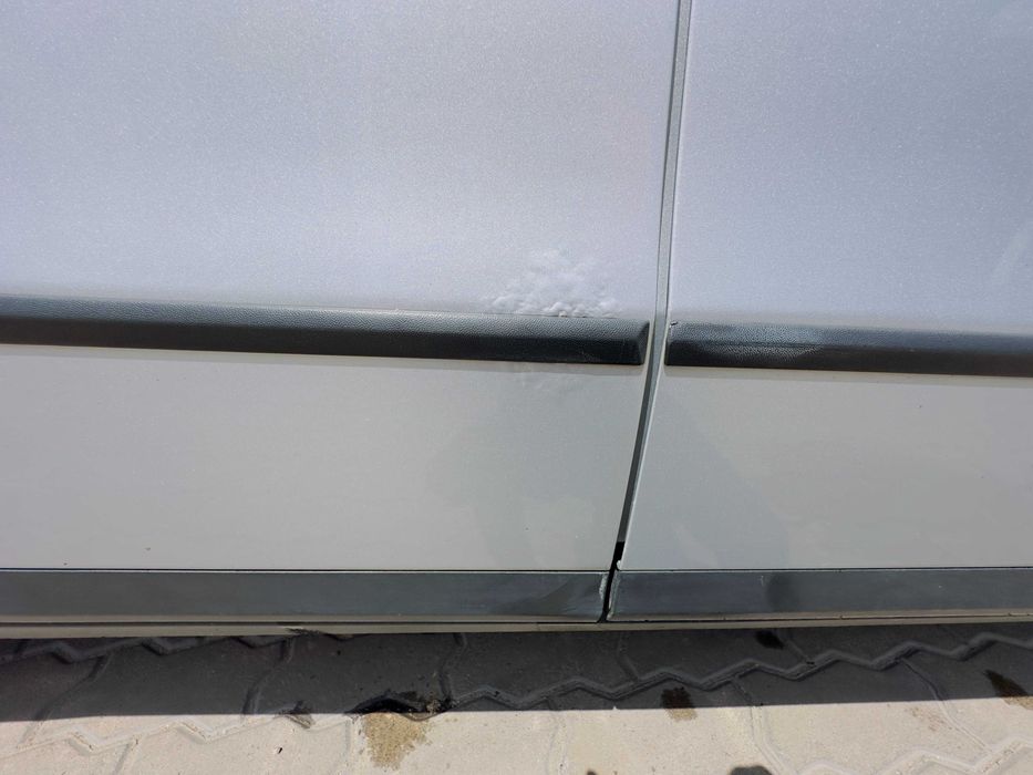 Авто Volkswagen Passat B6 2010