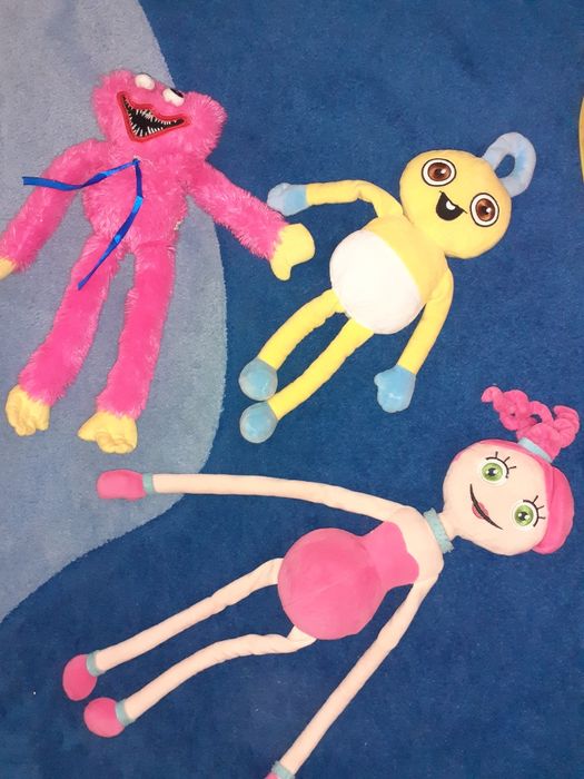 М'які іграшки для дівчинки