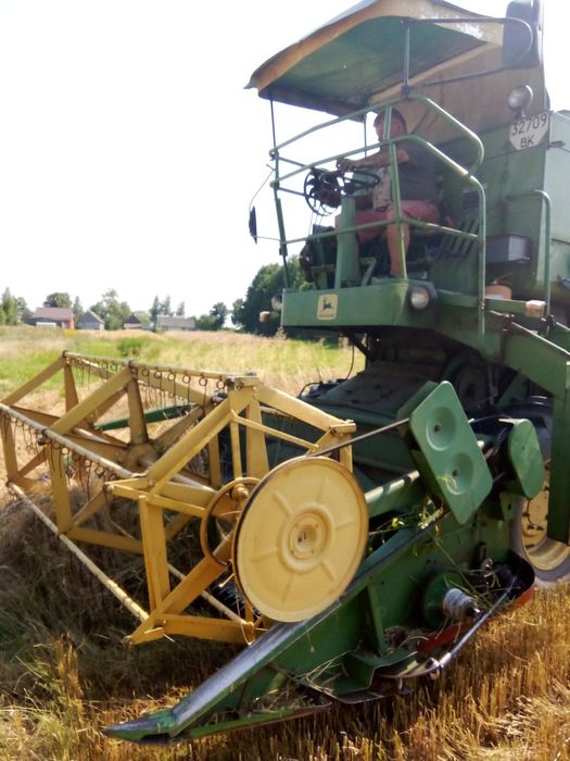 Продам JOHN DEERE 935