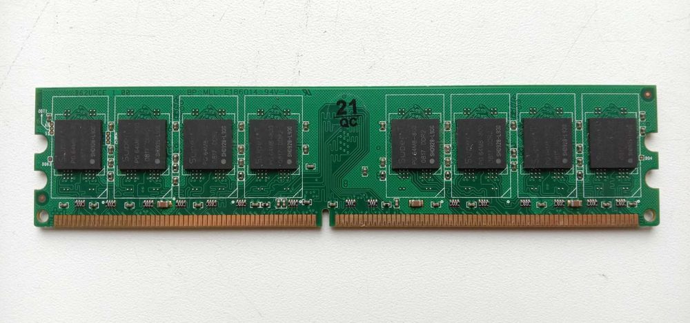 Планка памяти SST DDR2-800 PC6400 1G/64X8 CL5 VALUE Рабочая б/у