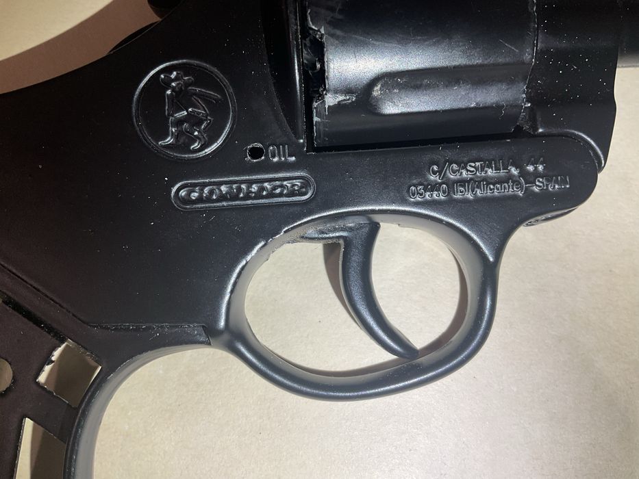 Игрушечный револьвер Gohner