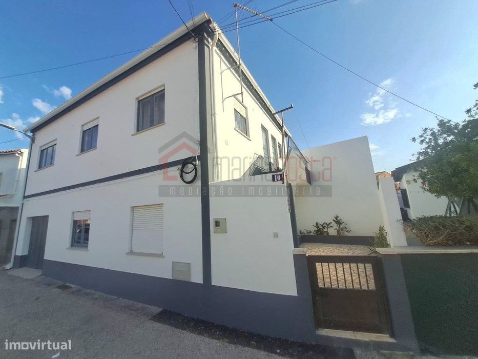 Property in Serra D'El Rei, Leiria