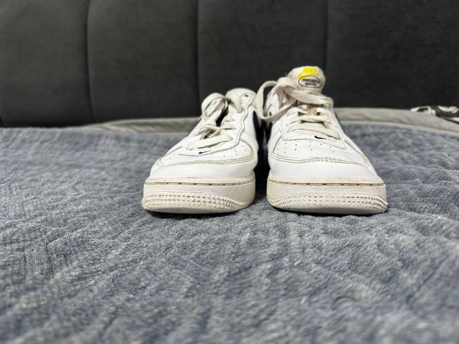 Кросівки Nike Air Force 1 LV8 (Оригінал)