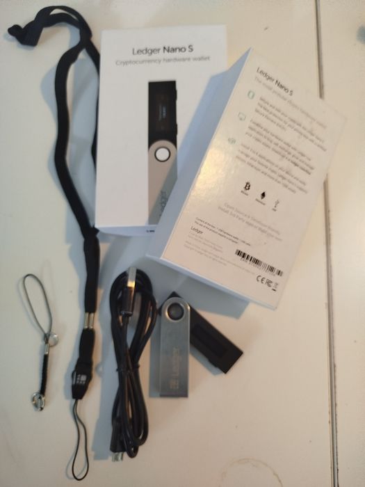 Ledger Nano S crypto hardware wallet426382204675051521