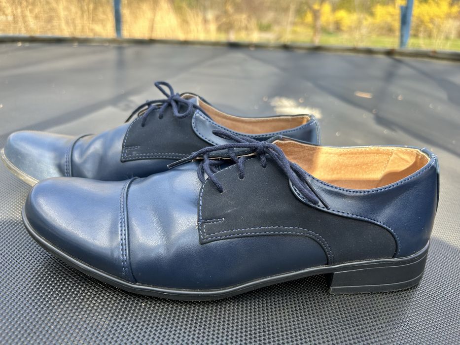 Buty - Pantofle chłopięce komunijne granatowe