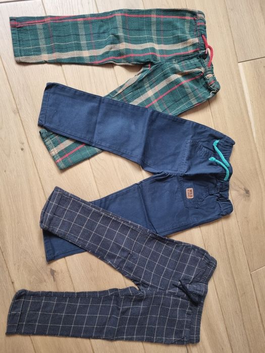 Eleganckie chinosy roz 98 bawelniane