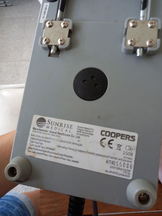 Colchao anti escaras com motor novo.......