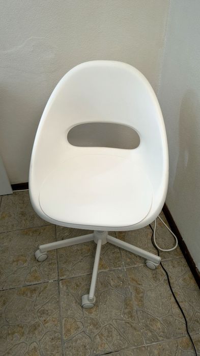 Par de cadeiras para escritório ou consultório como novas