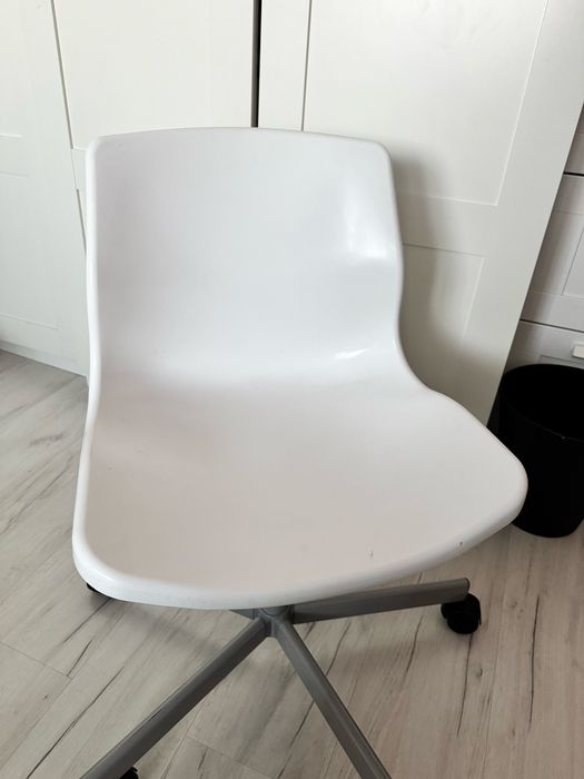 IKEA snille krzesło obrotowe białe