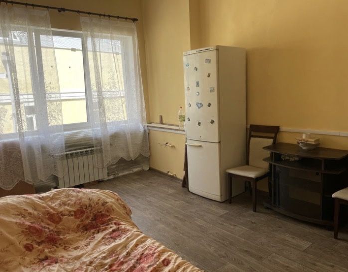 Сдам в аренду комнату 20 кв м 3йэтаж/5и,Центр, Рымарская 19, м. Исторический музей  3мин