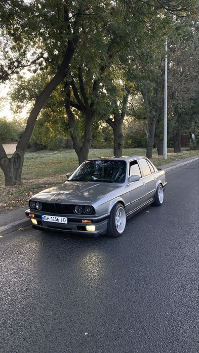 Продам bmw e30 !