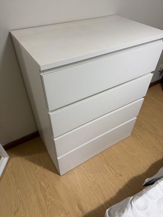Comoda Ikea 4 gavetas