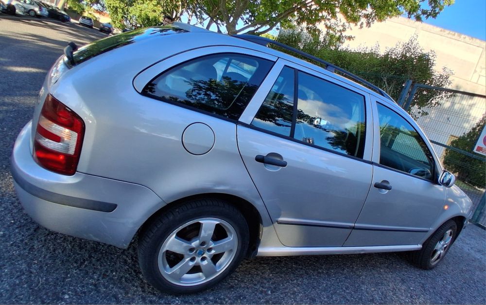 Carrinha Skoda Fabia