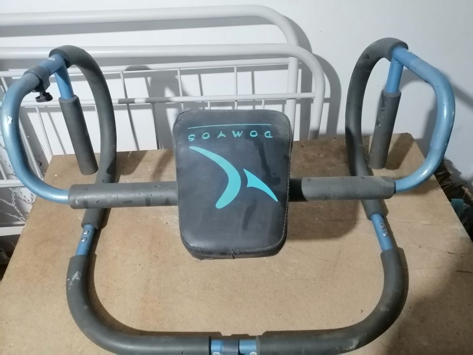 Máquina de abdominais447165863192832000