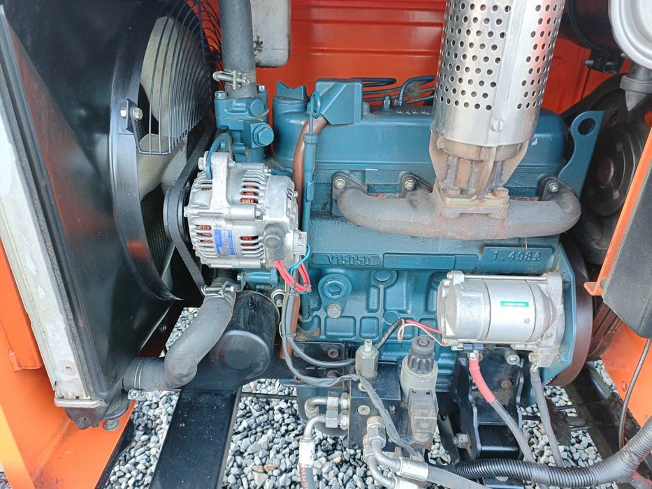 Mobilny rębak spalinowy TIMBERFWOLF TW230DHB diesel Kubota przyczepka